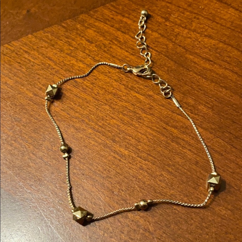 Women’s bracelet